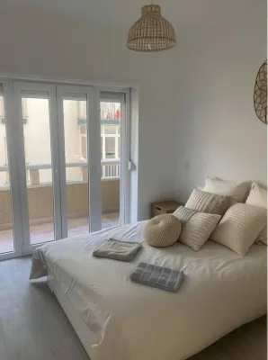 Apartamento com Terraço e 3 Quartos, 200 Metros da Praia Hotels near Primvs
