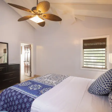 Oceanfront.  Saltwater Pool. Walk to Cane Bay Beach & Restaurants.