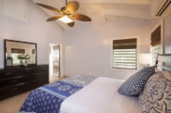 Oceanfront.  Saltwater Pool. Walk to Cane Bay Beach & Restaurants.