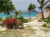 White Sands Retreat - Beachside at Beacon Hill