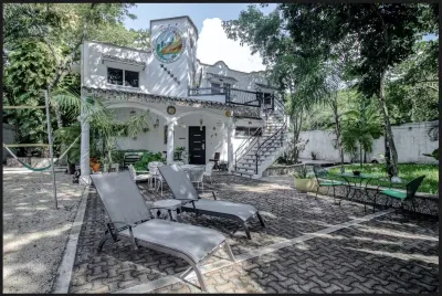 URBANEDEN PLAYA- HUGE 4 BED/4BATH VILLA BEAUTIFUL SERENE SECURE PERFECT LOCATION