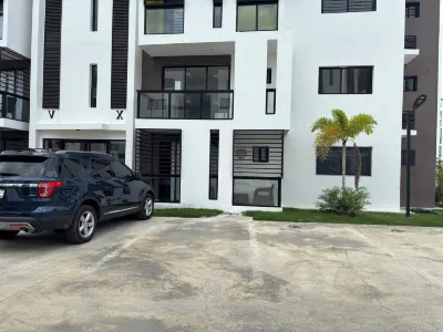 コン ピシーナ イ カマ キング のホテル