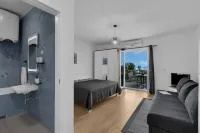 BRELA "A2" quiet location STUDIO vacation apartment Hotels in Brela