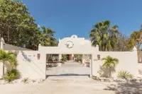 Private Oasis On The Beach Hôtels à : Chuburná