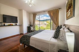 Casablanca Hotel, RestoBar, Catering, Eventos & Turismo en Garzón