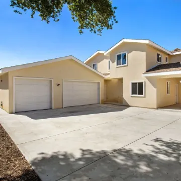 Cozy spacious house near RoseBowl, DTLA, and more