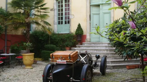 Demeure de Digoine "Chambre d'Hotes" Hotels in Pierrelatte