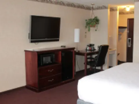 Shiretown Inn & Suites Hotels in Aroostook County