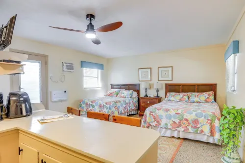 Dock & Fire Pit: Scenic Studio on Suwannee River! Hotels in Levy County
