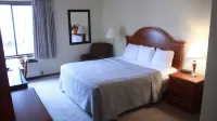 Shawano Four Seasons Hotel - 2-Star