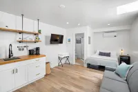 Cowichan Lake Cottages -Riverside Hotels in Lake Cowichan