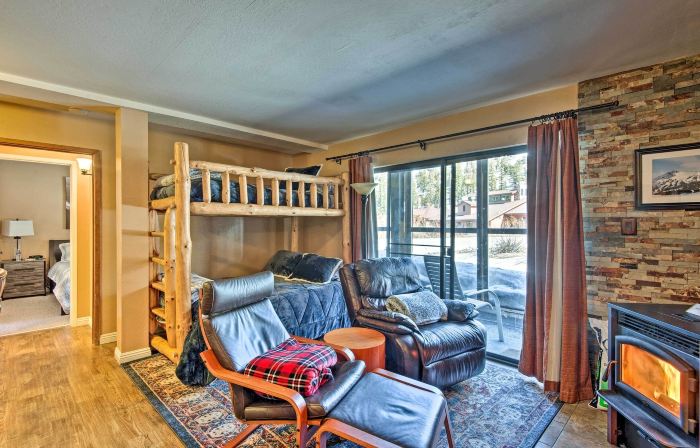 Lovely Kirkwood Condo - Walk to Ski Lift and Village