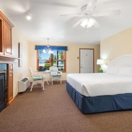 Bay Breeze Resort
