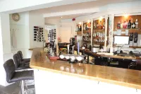 The Craven Heifer Inn - bar