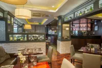 Silken Thomas Accommodation Hotels in Ballysaxhills