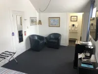 Harbor's Edge Motel Hotels in Bayfield