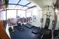 Leon Park Hotel e CONVENÇÕES - Melhor Custo Benefício - ที่มีฟิตเนส