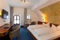 Hotel am Markt Hotels in Kinding