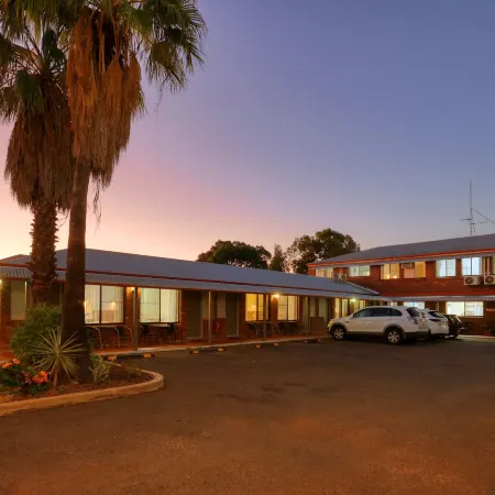 Bryants Motel Roma