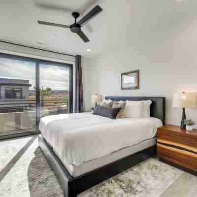 Furnished Hot Tub Patio: Utah Escape 30 Mi to Zion Rooms