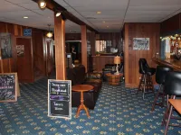 Fisherman's Wharf Inn Hotels in Lincoln County