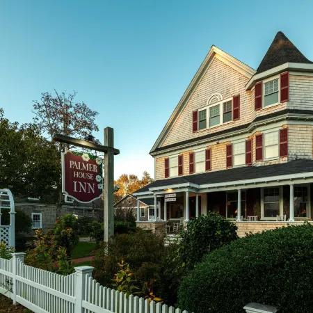 Palmer House Inn
