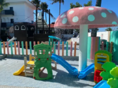 ホテル ヴィラ ムラノ トナラのホテル