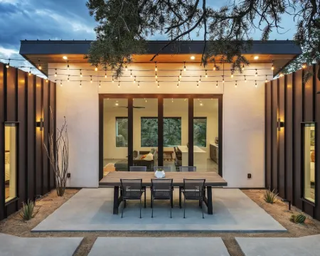 A Little Tish - Secluded Stargazers Getaway 2 Bedroom Home by RedAwning 絲蘭谷酒店