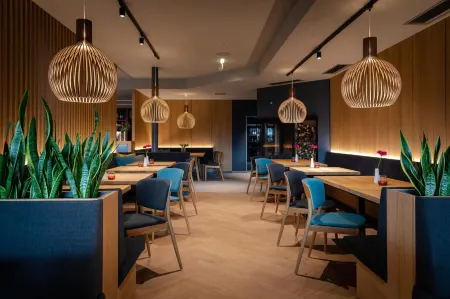 eduCARE Hotel Отели в г. Ossiach