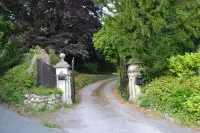 Thurnham Keep Stables, Near Leeds Castle