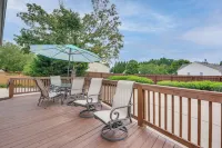 Welcoming Norcross Cottage w/ Deck + Shared Grill!