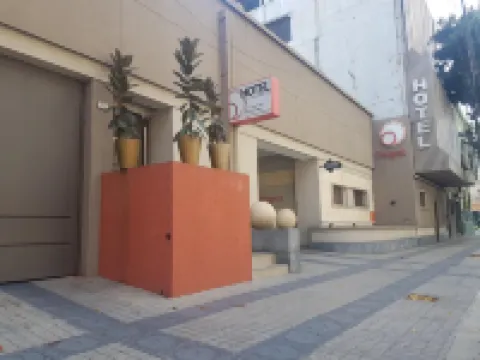 Origen Hotel -Motel- Hotels near Constitucion Subway Station