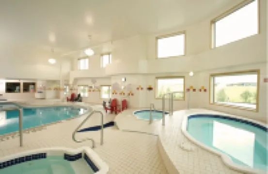 Gold Eagle Lodge - 3-Star