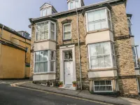 Flat 4 Hotels in Hawsker-cum-Stainsacre