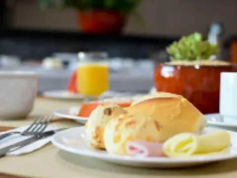 Hotel Ravenna Divinópolis otelleri