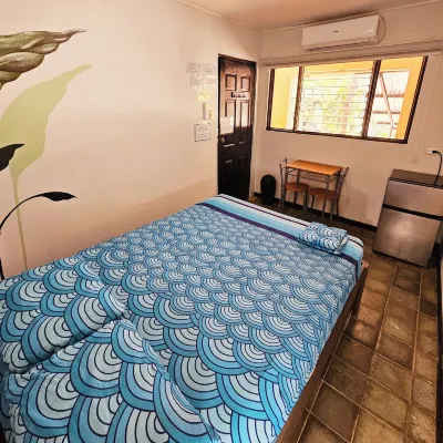 Casa Pura Vida Surf Hostel - Tamarindo Costa Rica Hotels near Iglesia de Santa María