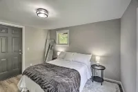 Updated Bristol Retreat ~ 2 Miles to Downtown! - Wifi