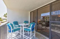 Oceanfront Condo w/ ocean view private balcony, on-site heated pool & hot tub