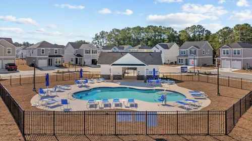 2025 Build-Family-Friendly-EV Charger-Near Golf, Beach & Shopping!