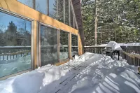 舒適的A型小屋w/檯球桌：8英里到雪山！ - 寵物友善