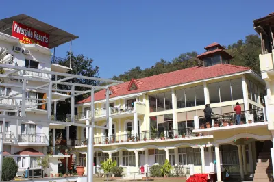 Riverside Resorts Hotels near Devalgarh Mandir Samuh, Devalgarh