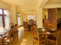 Hotel Khuruu Khuruu - breakfast