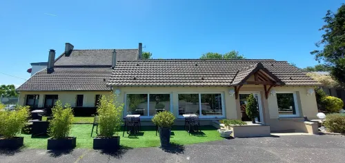 Logis Hôtel la Rosière Hotels in Commes