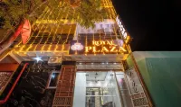 Treebo Royal Plaza,700 MTS from Promenade Beach Hotels in 