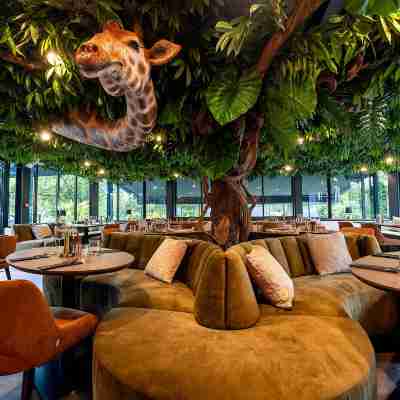 Amicitia Dining/Meeting Rooms