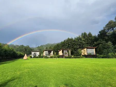 CABAÑAS Avandaro Santo Boutique Отели рядом с достопримечательностью «El Ángel»