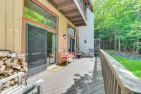 4 Mi to Windham Mountain Ski Getaway!