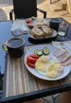 Family House with Pool & Sea View - petit déjeuner