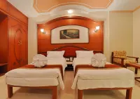 Hotel Gnanam Hotels in Thanjavur