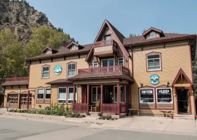 Clear Creek Inn Отели в г. Джорджтаун